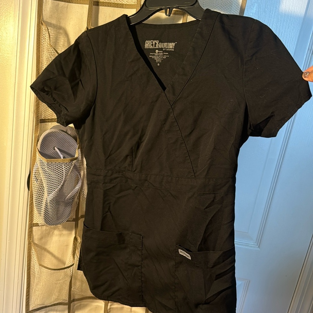 Scrub tops